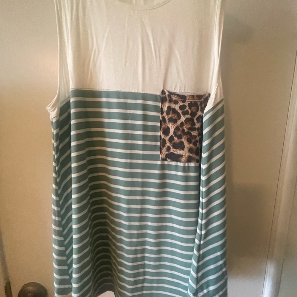 Striped Sleeveless Top with Leopard Pocket